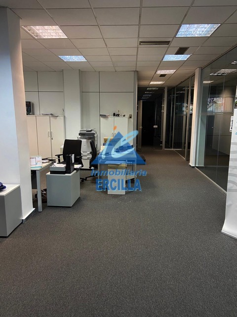 Oficina en alquiler en planta baja